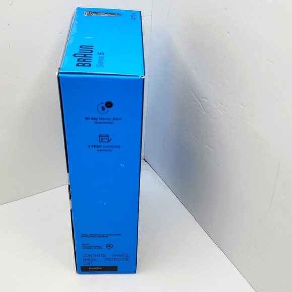 BRAUN SERIES 5 SHAVER, 5010S - Picture 5 of 9